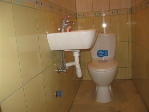 vodoinstalaterske usluge ugradnja wc solja i lavaboa