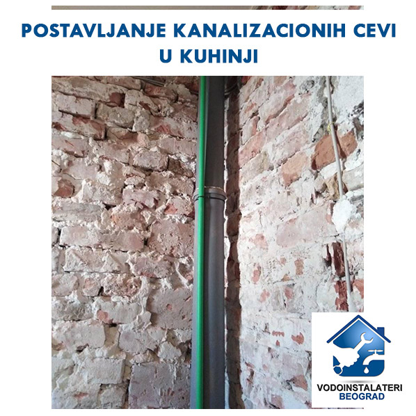 Postavljanje kanalizacionih cevi u kuhinji - Vodoinstalateri Beograd Tim Postavljanje kanalizacionih cevi u kuhinji - Vodoinstalateri Beograd Tim